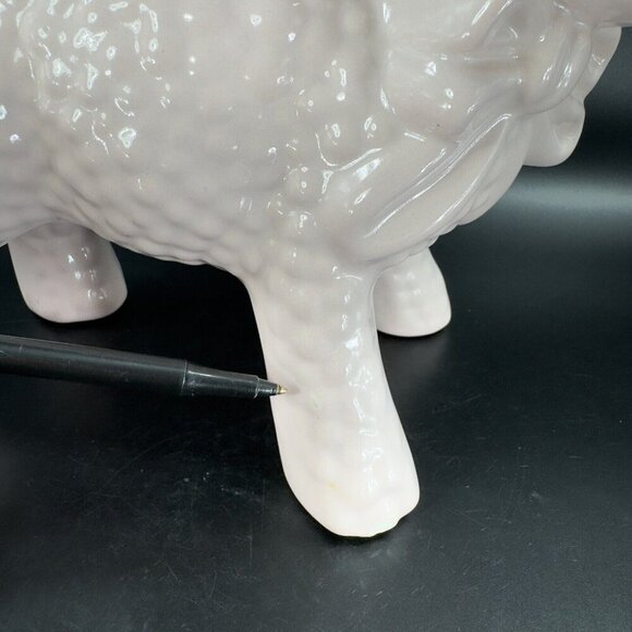 Vintage Haeger Pottery Light Pink Lamb Animal Planter Flower Pot Ceramic Decor - Picture 10 of 16